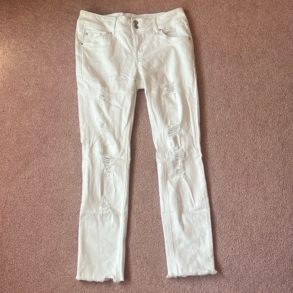 Refuge White Ripped Jeans Size 8